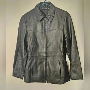 PRAGUE Leather Jacket Size Medium EUC